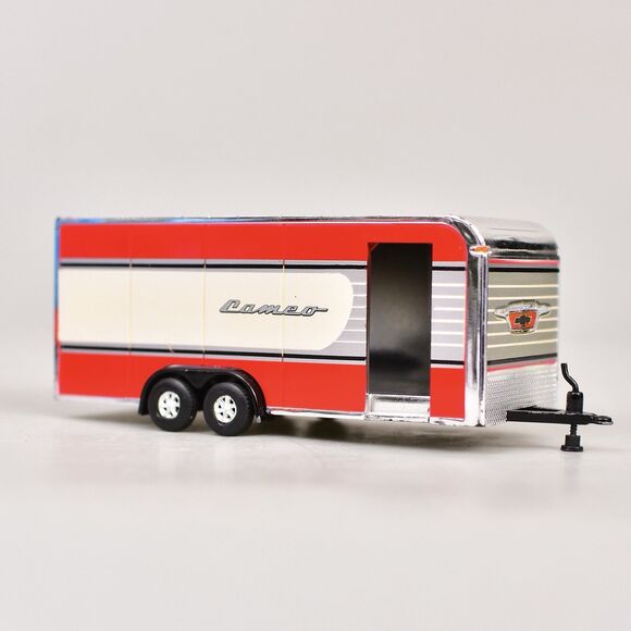 SCALE ENCLOSED CAR TRAILER W OPENING CAMEO CHEVY CHEVROLET  1:64 MISSING DOORS - Picture 1 of 5